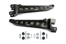 Load image into Gallery viewer, Fabtech 05-20 Ford F250/350 &amp; 08-20 Ford F450/550 4WD 4/6/8in Lift Radius Arm System - Main Product View