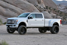 Load image into Gallery viewer, Fabtech 19-20 Ford F450/F550 4WD Diesel 6in Rad Arm Sys w/Coils &amp; Stealth - Side View