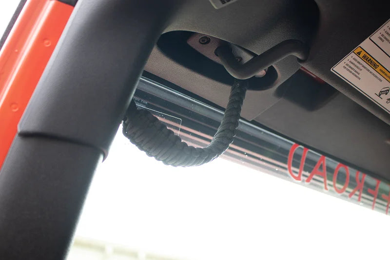 Fishbone Offroad 07-18 Wrangler JK A Pillar Sound Bar Black Paracord Grab Handles - Additional View 5