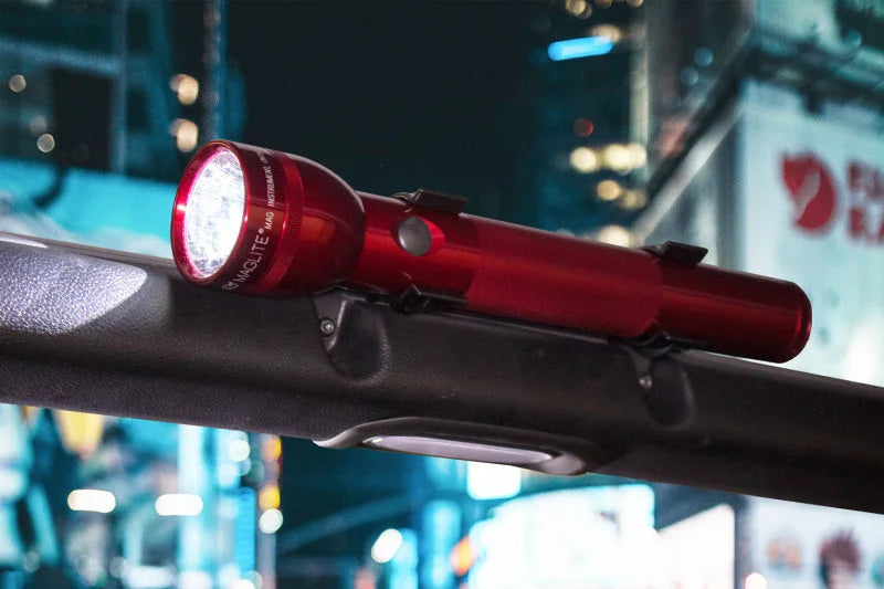 Fishbone Offroad 2018+ Jeep Wrangler JL Roll Bar Flashlight Mount Rear - Installation View