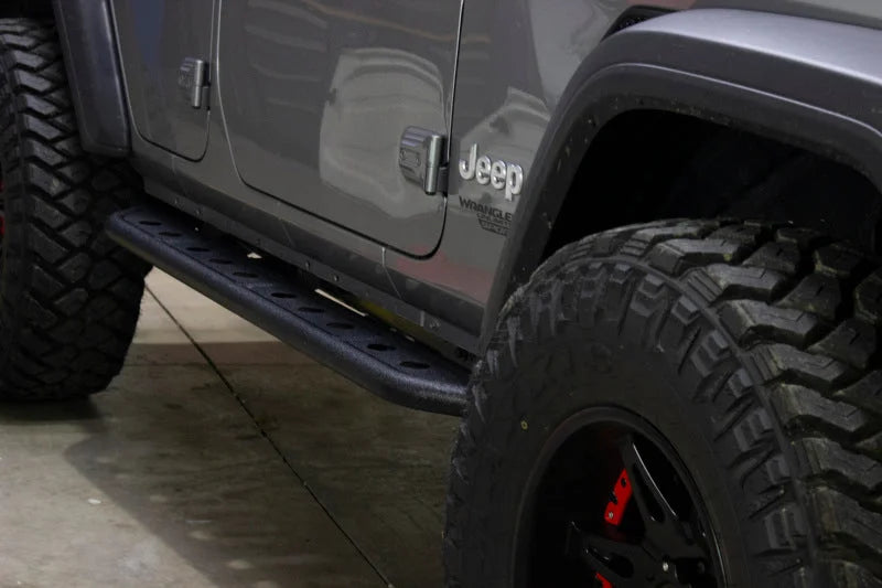Fishbone Offroad 2018+ Jeep Wrangler JL Step Slider 4 Door - Side View