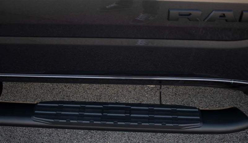 Fishbone Offroad 2019+ Chevrolet Silverado 1500 Double Cab Oval Side Steps - Black Textured - Side View