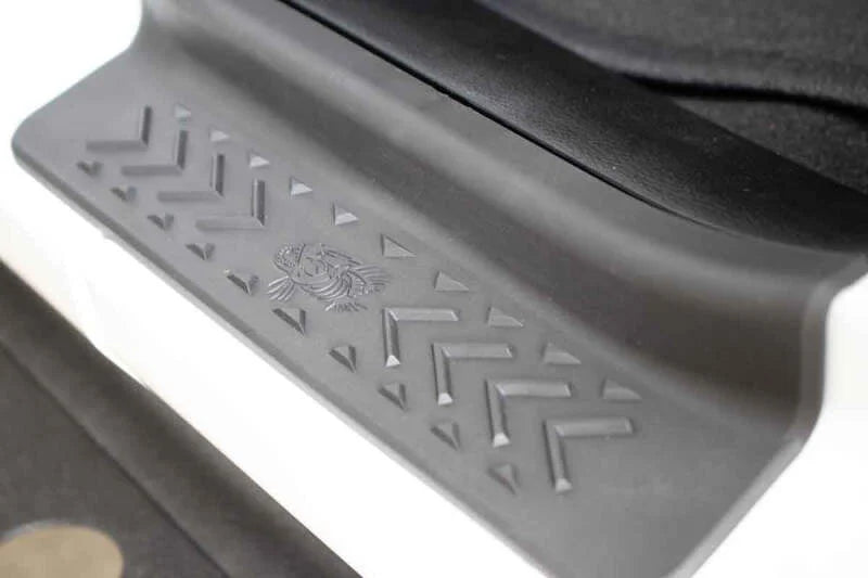 Fishbone Offroad 2020+ Jeep Gladiator JT Entry Guards - Additional View 7