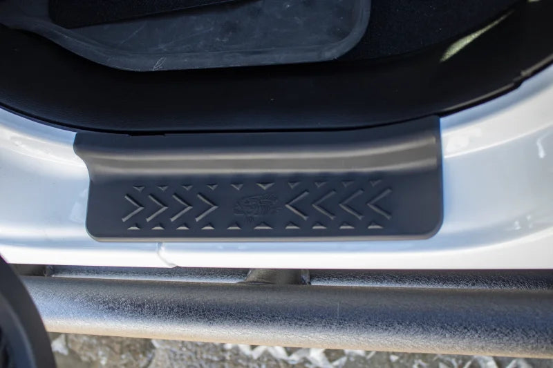 Fishbone Offroad 2020+ Jeep Gladiator JT Rocker Guards - Additional View 6