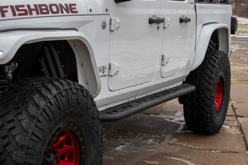Fishbone Offroad 2020+ Jeep Gladiator JT Step Sliders - Side View