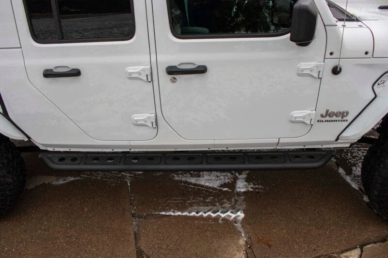 Fishbone Offroad 2020+ Jeep Gladiator JT Step Sliders - Installation View