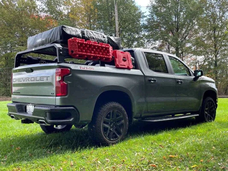 Fishbone Offroad 88-22 Chevy/GMC 61In Tackle Rack Short Bed - Installation View