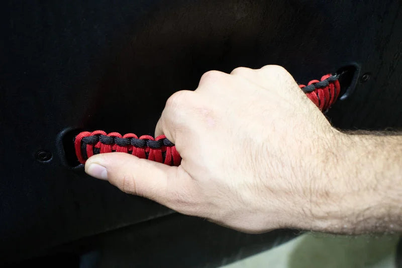 Fishbone Offroad 97-06 Jeep Wrangler Paracord Door Handles - Black/Red - Installation View