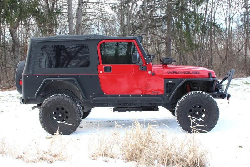 Fishbone Offroad 97-06 Jeep Wrangler Steel Tube Fender Front/Rear - Blk Txtred Pwdercoat (Set Of 4) - Installation View