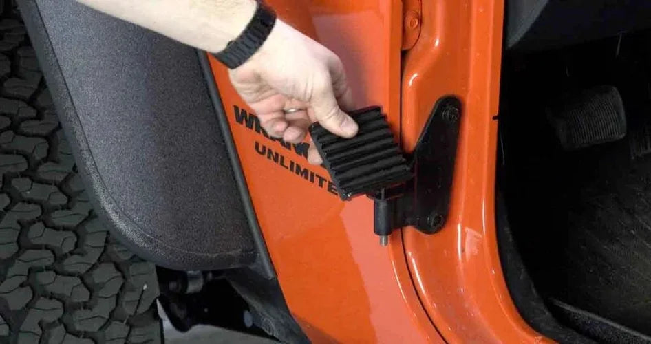 Fishbone Offroad 07-18 Jeep Wrangler JK - Foot Peg Set - Black - Side View