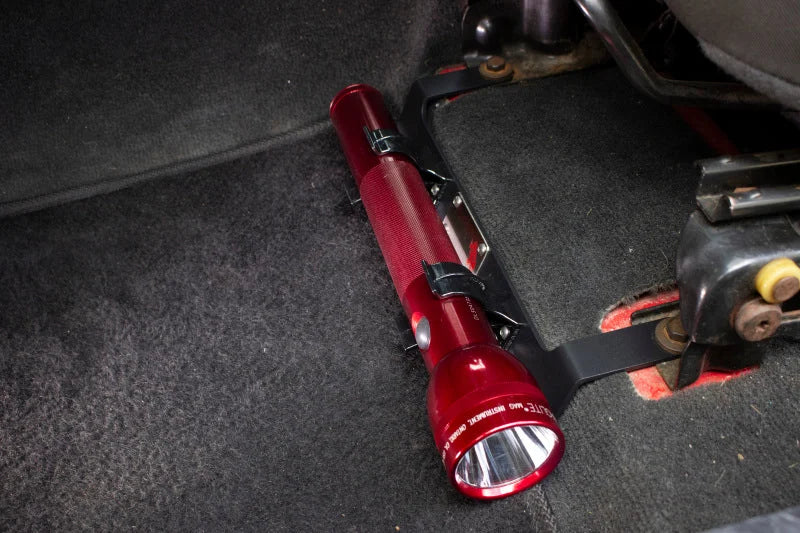 Fishbone Offroad Jeep TJ Front Seat Flashlight Mount - Installation View