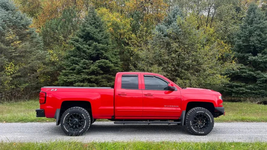 Fishbone Offroad 07-18 Chevrolet Silverado 1500/2500/3500 Double Cab Oval Side Steps -Black Textured - Back View