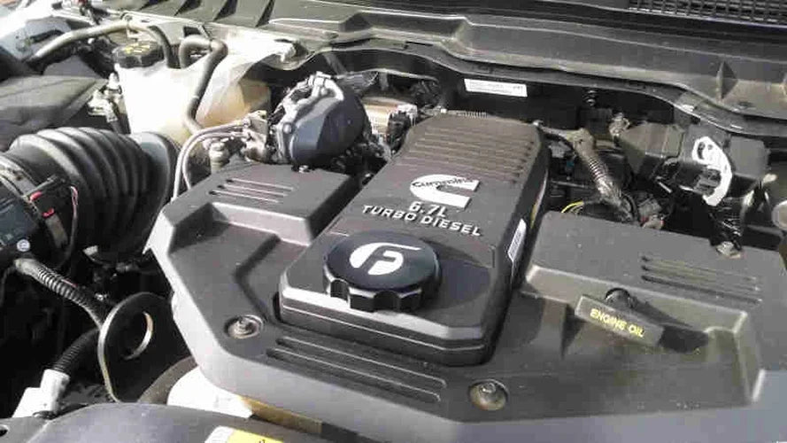 Fleece Performance 03-15 Cummins Billet Oil Cap Cover - Detail View