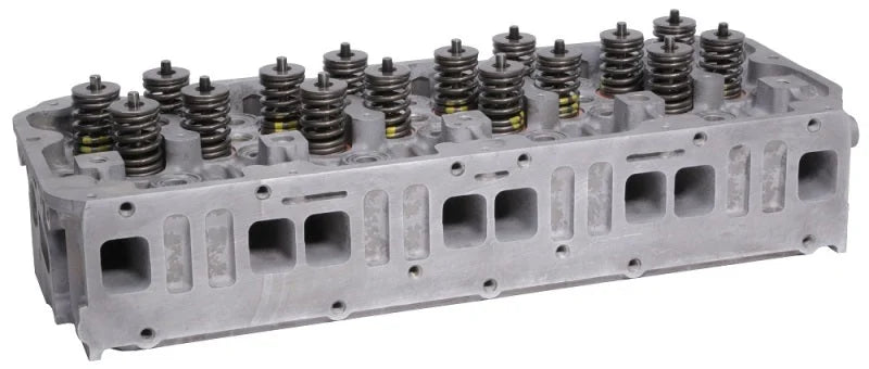 Fleece Performance 06-10 GM Duramax 2500-3500 LBZ/LMM Remanufactured Freedom Cyl Head (Passenger) - Side View
