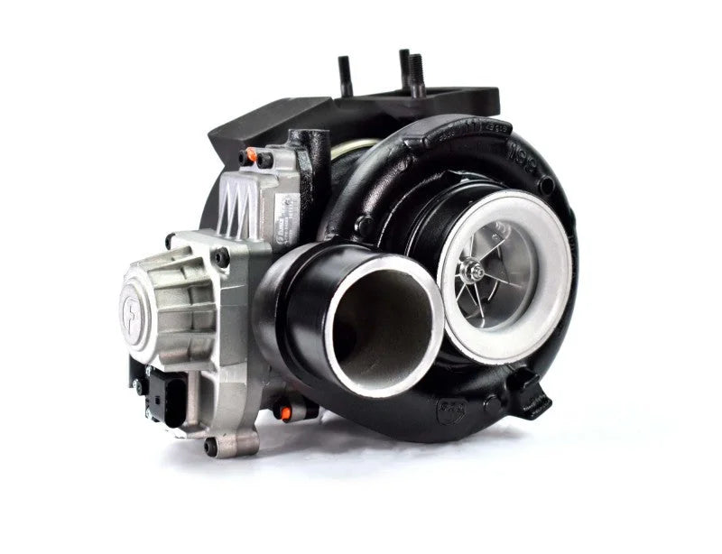 Fleece Performance 13-17 Cummins 63mm FMW Holset VGT Cheetah Turbocharger - Installation View
