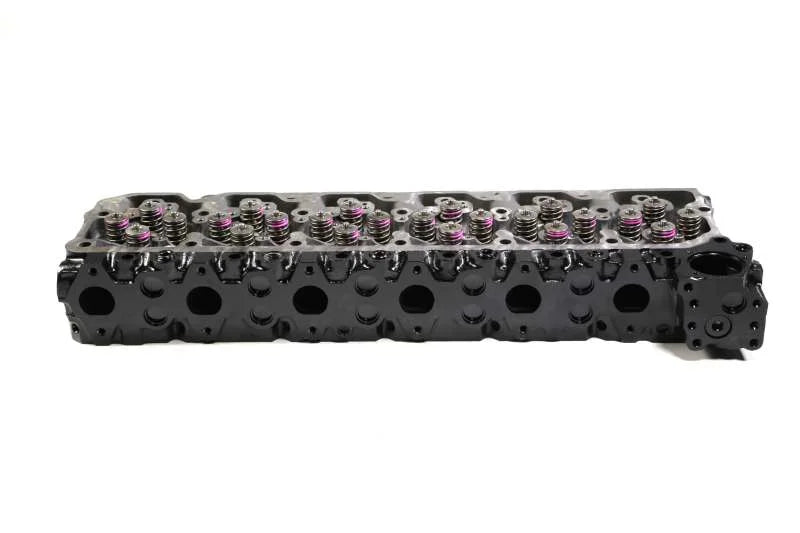 Fleece Performance 98.5-02 Dodge 2500/3500 5.9L VP Remanufactured Cummins Cylinder Head (Street) - Installation View