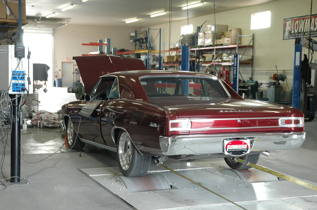 Flowmaster American Thunder Crossmember-Back Exhaust System fits 1964-1967 Buick / Chevrolet / Oldsmobile - Side View