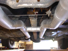 Load image into Gallery viewer, Flowmaster American Thunder Crossmember-Back Exhaust System fits 1967-1970 Ford Mustang - Side View