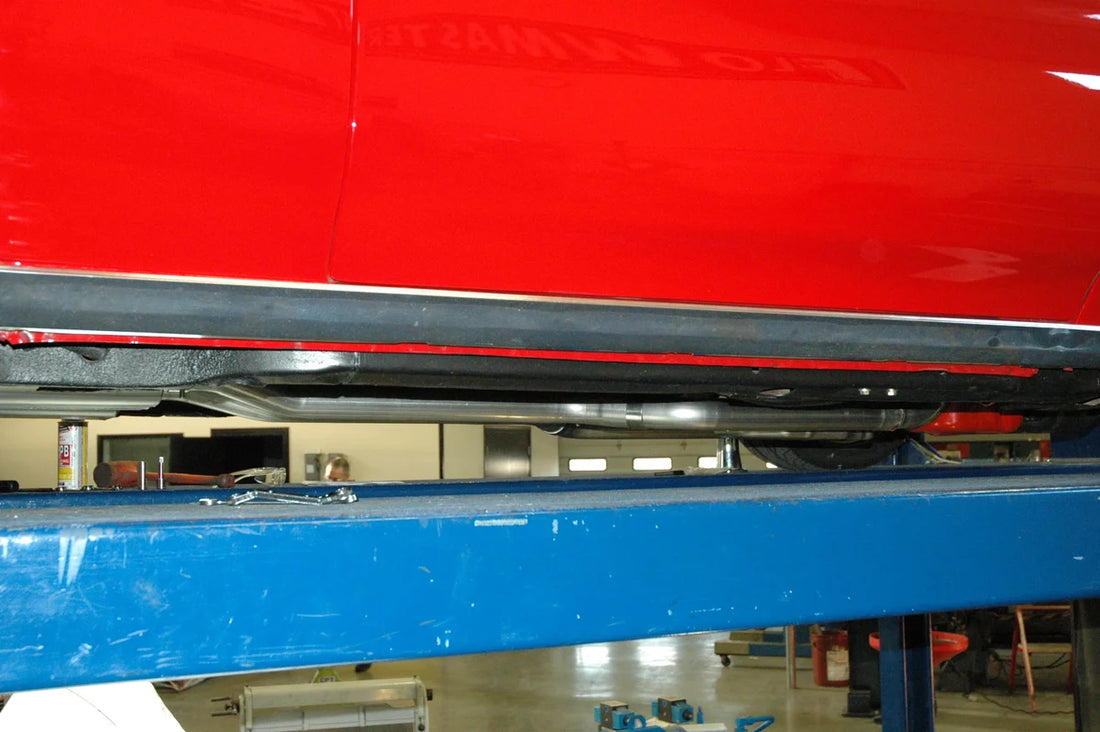 Flowmaster American Thunder Crossmember-Back Exhaust System fits 1968-1972 Buick / Chevrolet / GMC - Installation View