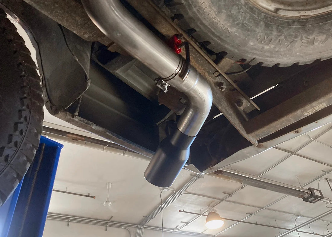 Flowmaster Flow FX Cat-Back Exhaust System fits 1994-2002 Dodge Ram 1500 / Ram 2500 / Ram 3500 - Side View
