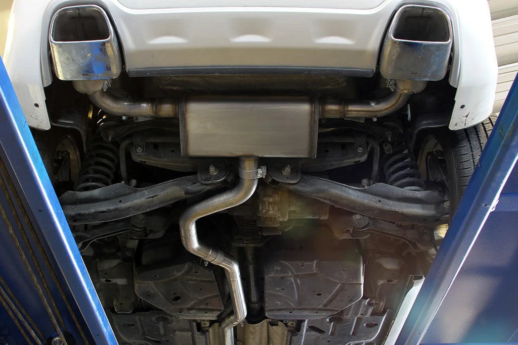 Flowmaster Flow FX Cat-Back Exhaust System fits 2014-2022 Jeep Cherokee - Installation View