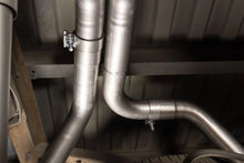 Load image into Gallery viewer, Flowmaster Flow FX Cat-back Exhaust System fits 1994-1995 Chevrolet C1500 / K1500 / GMC C1500 / K1500 - Installation View