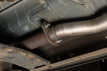 Load image into Gallery viewer, Flowmaster Flow FX Cat-back Exhaust System fits 1994-1995 Chevrolet C1500 / K1500 / GMC C1500 / K1500 - Installation View
