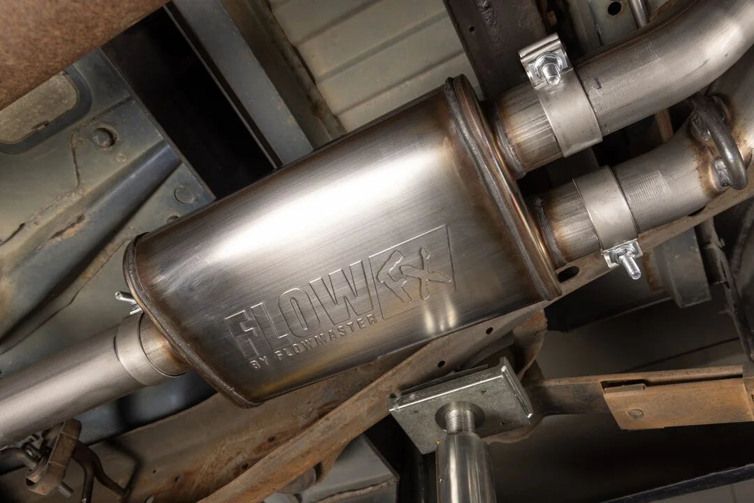 Flowmaster Flow FX Cat-back Exhaust System fits 1994-1995 Chevrolet C1500 / K1500 / GMC C1500 / K1500 - Installation View