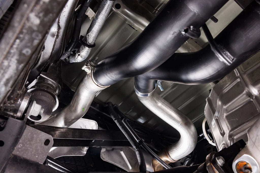 Flowmaster Flowmaster American Thunder Direct Fit Muffler 818204 - Installation View
