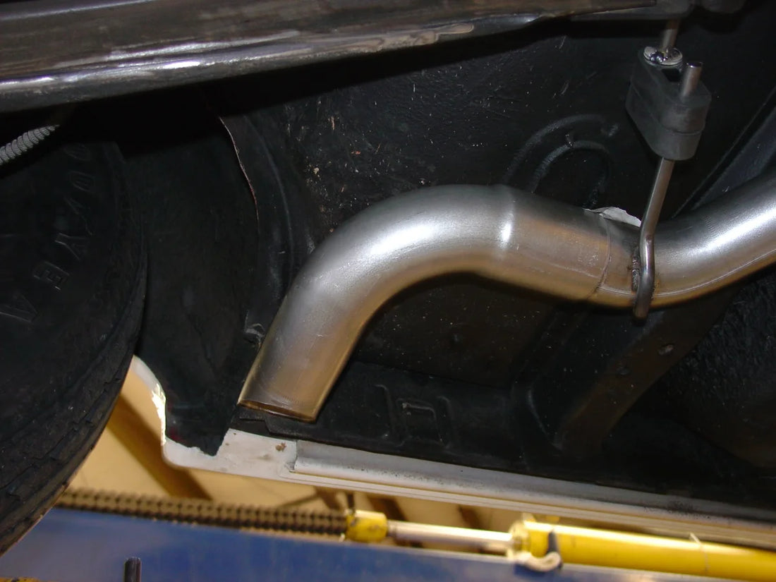 Flowmaster Flowmaster Crossmember-Back Exhaust System fits 1959-1964 Chevrolet Bel Air / Biscayne / Impala - Installation ...