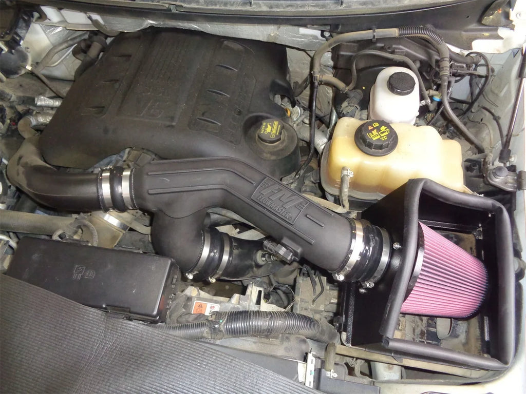 Flowmaster Flowmaster Delta Force Performance Air Intake - CARB Compliant 615149 - Side View
