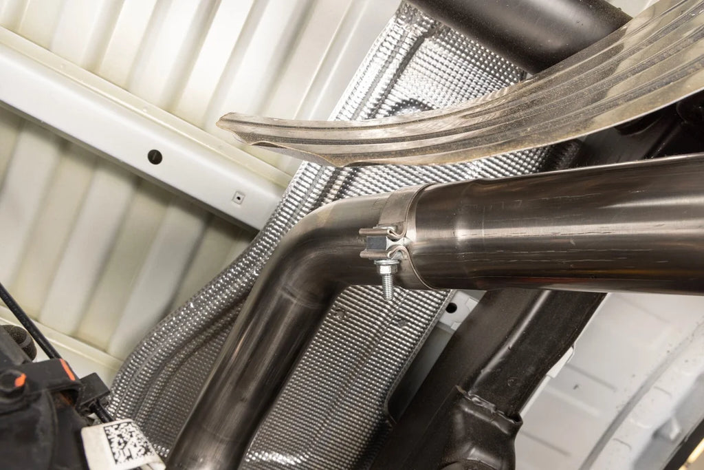 Flowmaster Flowmaster Flow FX Cat-Back Exhaust System 717927 - Installation View