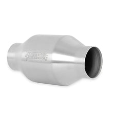 Load image into Gallery viewer, Flowmaster Flowmaster Universal Metallic Catalytic Converter - Installation View