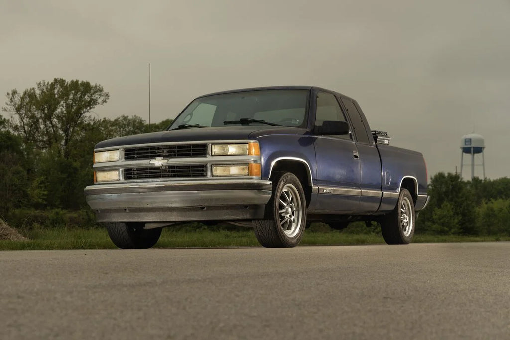 Flowmaster Outlaw Cat-back Exhaust System fits 1994-1995 Chevrolet C1500 / K1500 / GMC C1500 / K1500 - Installation View