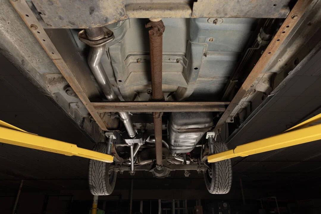 Flowmaster Outlaw Cat-back Exhaust System fits 1994-1995 Chevrolet C1500 / K1500 / GMC C1500 / K1500 - Installation View