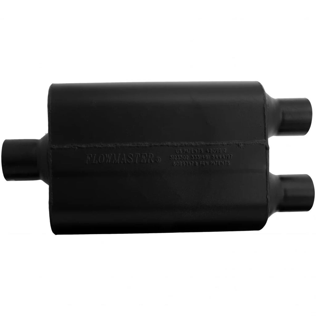 Flowmaster Super 44 - 2.50 Center In / 2.25 Dual Out - Aggressive Sound - Side View