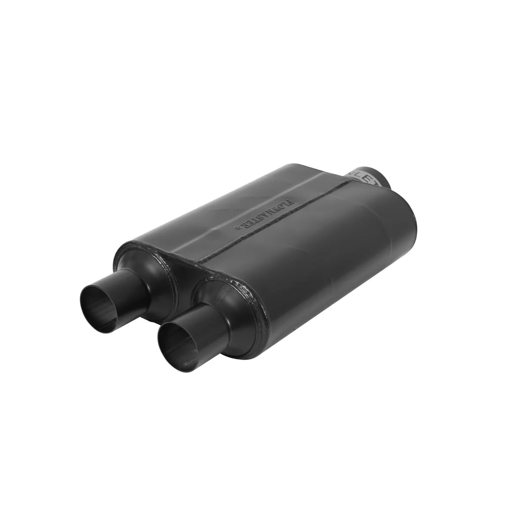 Flowmaster Super 44 - 3.00 Center In / 2.25 Dual Out - Aggressive Sound - Side View