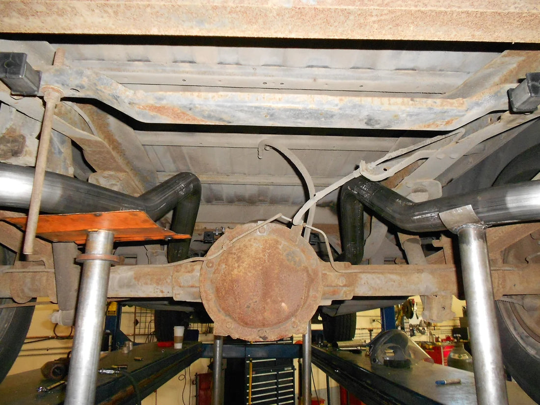 Flowmaster fits 1973-1987 Chevrolet / GMC Trucks - Installation View