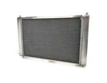 Load image into Gallery viewer, Fluidyne Radiator Mustang 97-04
