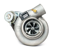 Load image into Gallery viewer, Forced Performance Mitsubishi Evo 9 18K TF06 Turbo w/Black Turbine Housing (Drop Ship Only) - Main Product View