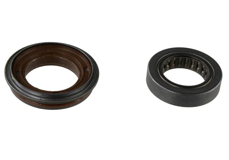 Ford Racing 2015-2018 Mustang Super 8.8in IRS Axle Bearing & Seal Kit - Additional View 6