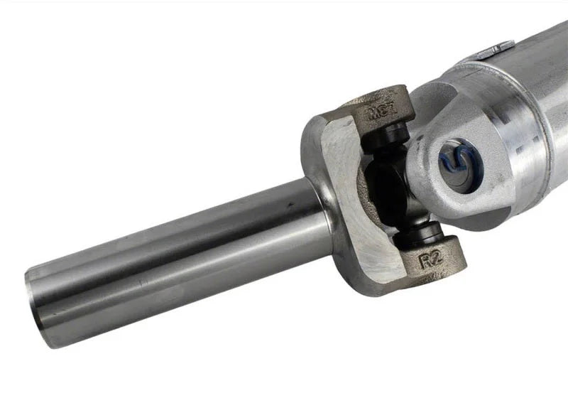 Ford Racing 96-04 Ford Mustang (w/ Manual Trans & 31 Spline) One Piece Aluminum Driveshaft Assembly - Additional View 5