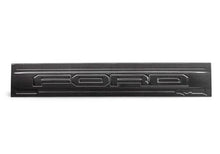 Load image into Gallery viewer, Ford Racing Carbon Fiber Tailgate Panel - Gloss fits Ford F150 / 2021-2025 Ford F-150 RAPTOR - Additional View 7