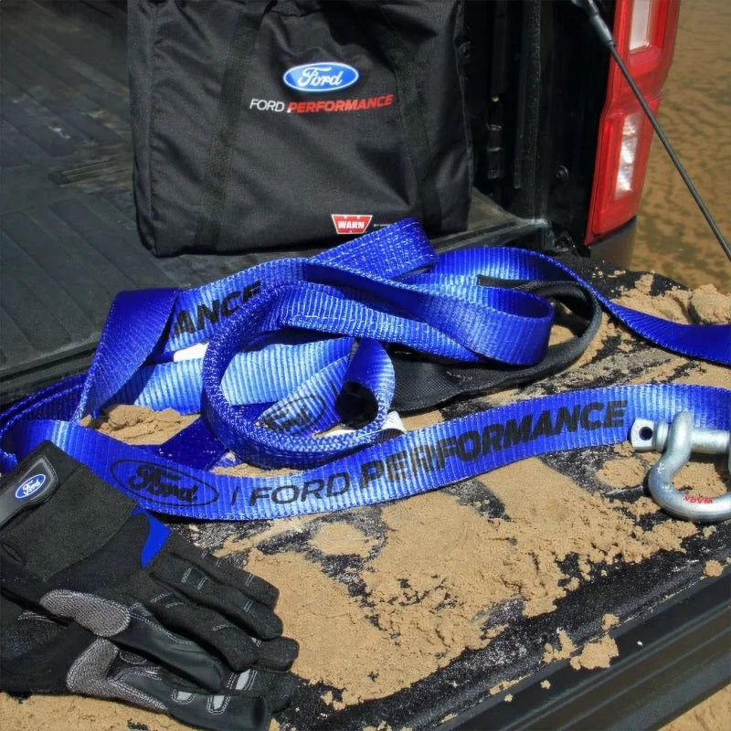 Ford Racing Heavy Duty Off Road Recovery Kit - Back View