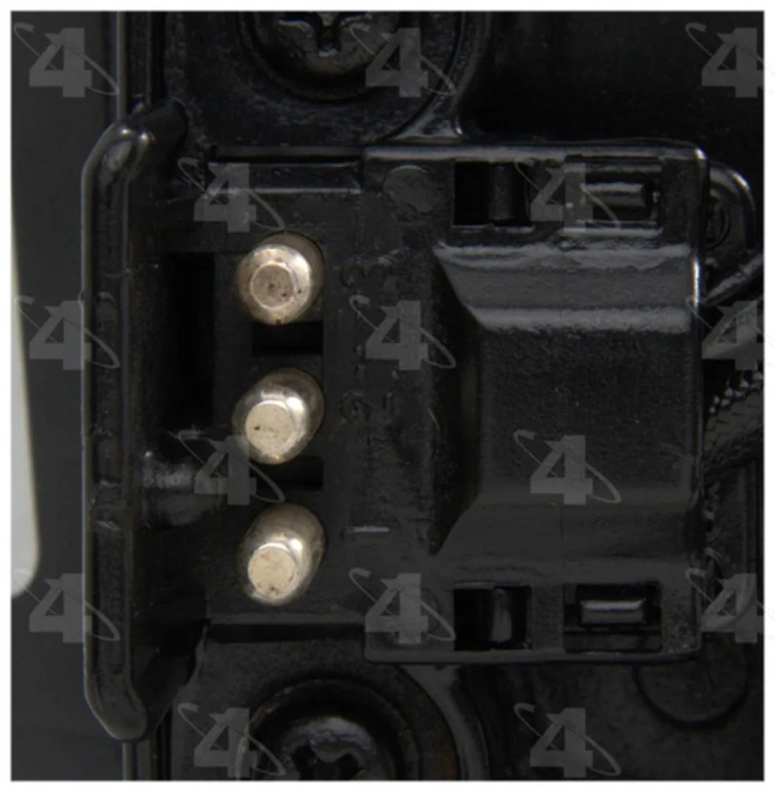 Four Seasons A/C Compressor 77339 fits 1994-1995 Mercedes-Benz C220 / 1994-1995 Mercedes-Benz C280 / 1995 Mercedes-Benz C3...