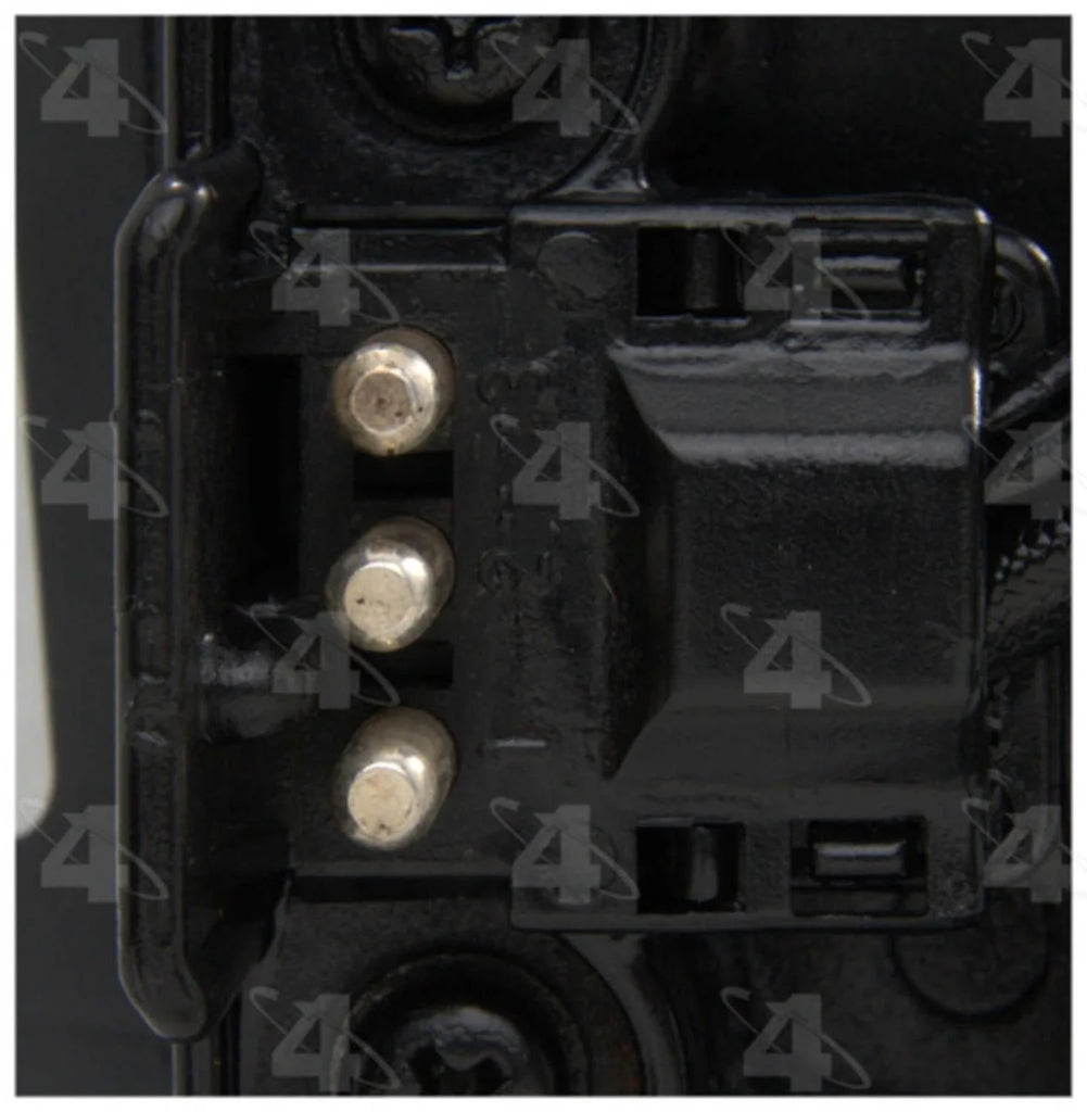 Four Seasons A/C Compressor 77339 fits 1994-1995 Mercedes-Benz C220 / 1994-1995 Mercedes-Benz C280 / 1995 Mercedes-Benz C3...