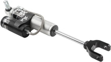 Load image into Gallery viewer, Fox 20-Up GM 2500/3500 HD Perf Series 2.0 Front Smooth 1.5-2.5in Lift - Requires Up Control Arm - Additional View 6