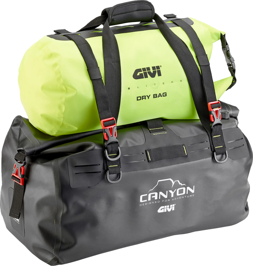 GIVI Cargo Bag - 40 Liter GRT712B - Installation View