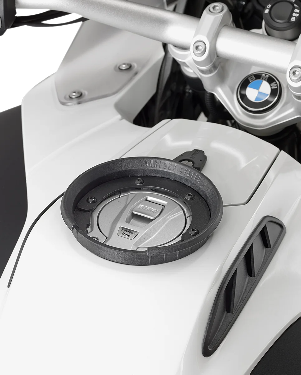 GIVI Tanklock Ring - BF17 fits BMW - Side View