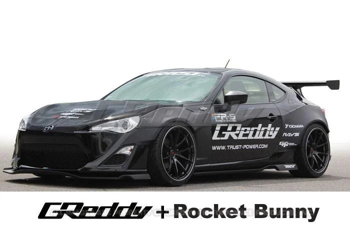 GReddy X Rocket Bunny Side Skirts (2 pcs) - Side View